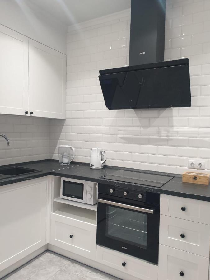 Sunny Apartments Near The Sea On Genuezskaya 오데사 외부 사진